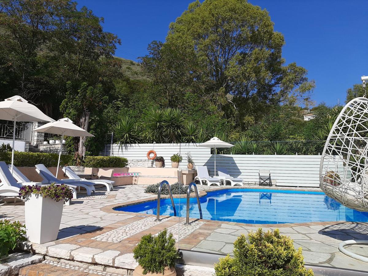 Imerolia Beach Villa Kassiopi Corfu Extérieur photo
