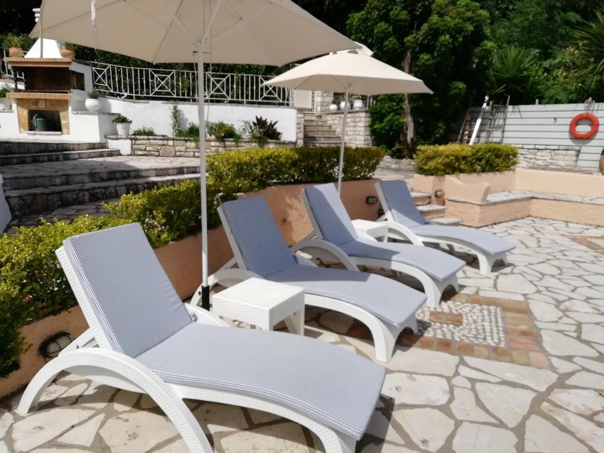 Imerolia Beach Villa Kassiopi Corfu Extérieur photo
