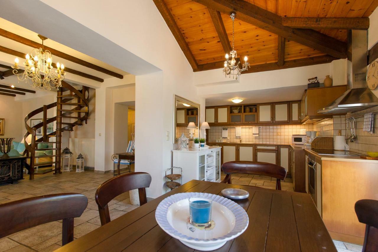 Imerolia Beach Villa Kassiopi Corfu Extérieur photo
